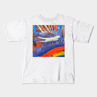 Flighting over the metropolis Kids T-Shirt